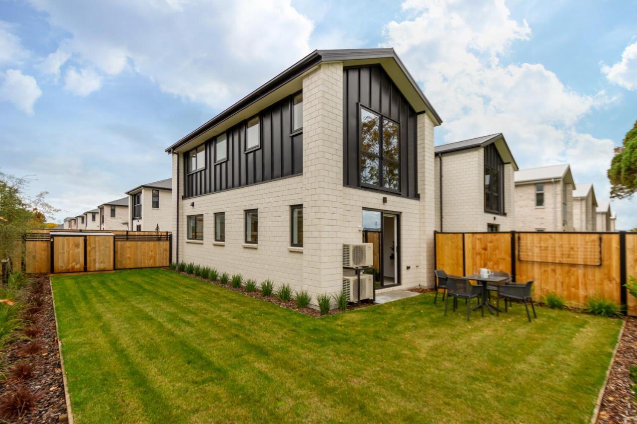 Peaceful Park View Townhouse 2 Bed W/Carpark Apartment Christchurch Exterior photo